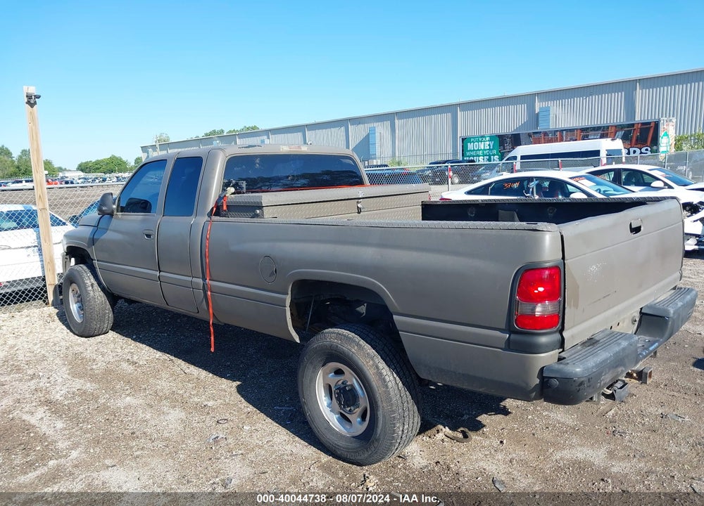 2001 DODGE RAM 2500 ST VIN: 3B7KF23621G231420