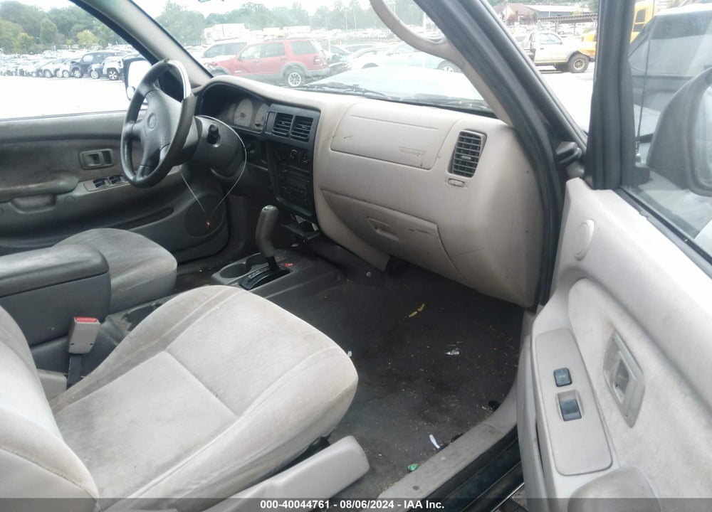 2001 TOYOTA TACOMA PRERUNNER V6 VIN: 5TEGN92N71Z753944