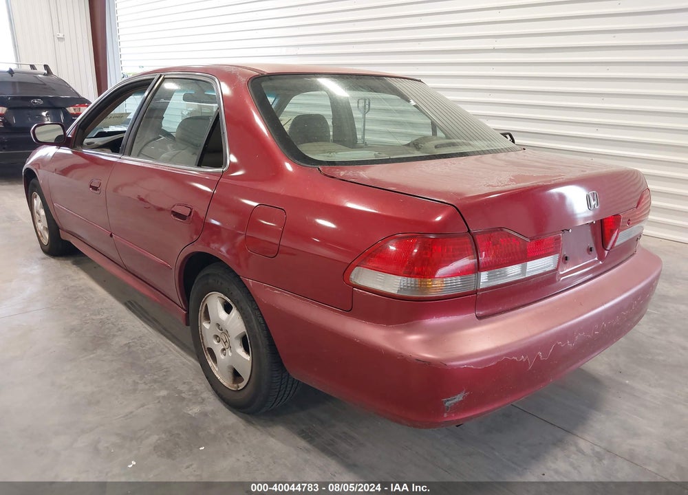 2002 HONDA ACCORD 3.0 EX VIN: 1HGCG16552A045497