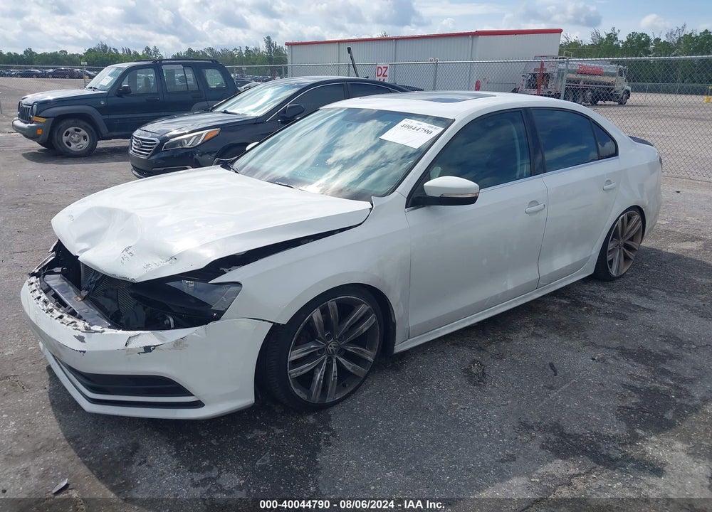 2016 VOLKSWAGEN JETTA 1.4T SE VIN: 3VWD67AJ2GM408925