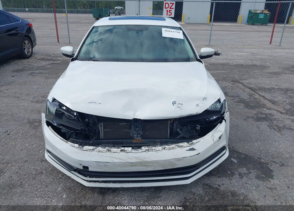 2016 VOLKSWAGEN JETTA 1.4T SE VIN: 3VWD67AJ2GM408925