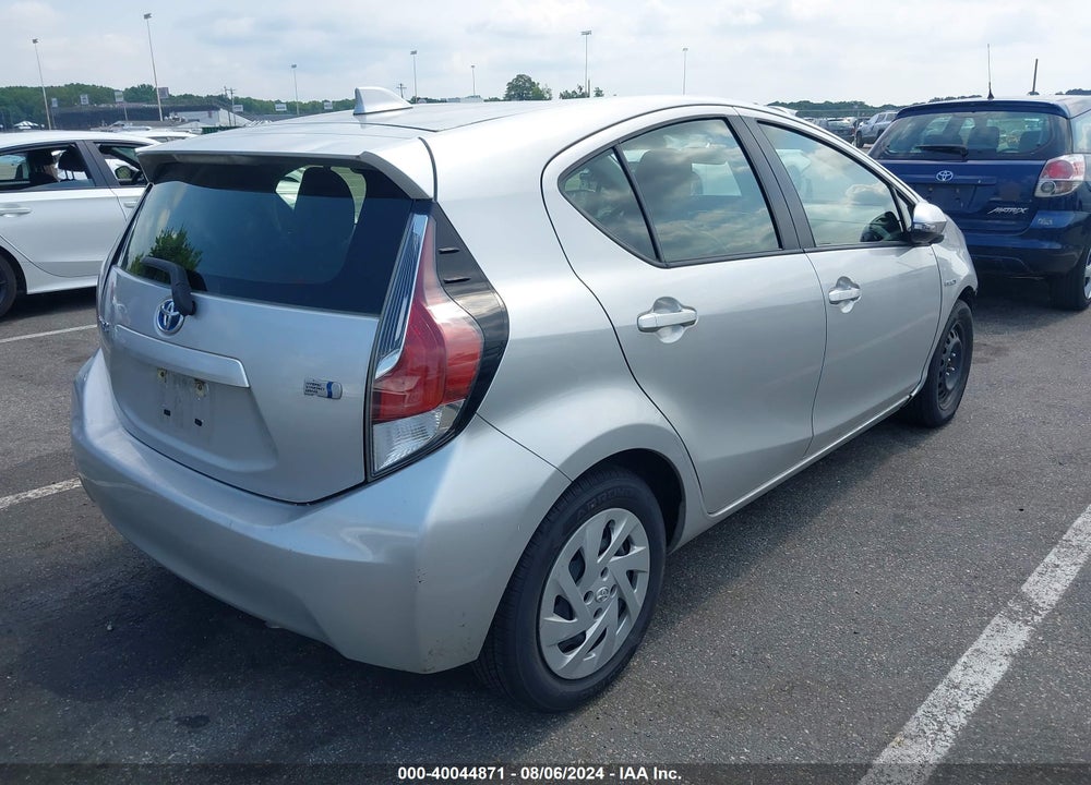 2016 TOYOTA PRIUS C ONE VIN: JTDKDTB3XG1590766