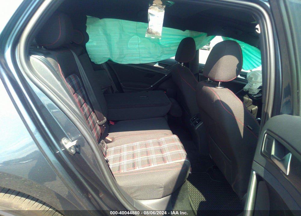 2018 VOLKSWAGEN GOLF GTI 2.0T AUTOBAHN/2.0T S/2.0T SE VIN: 3VW547AU8JM289869