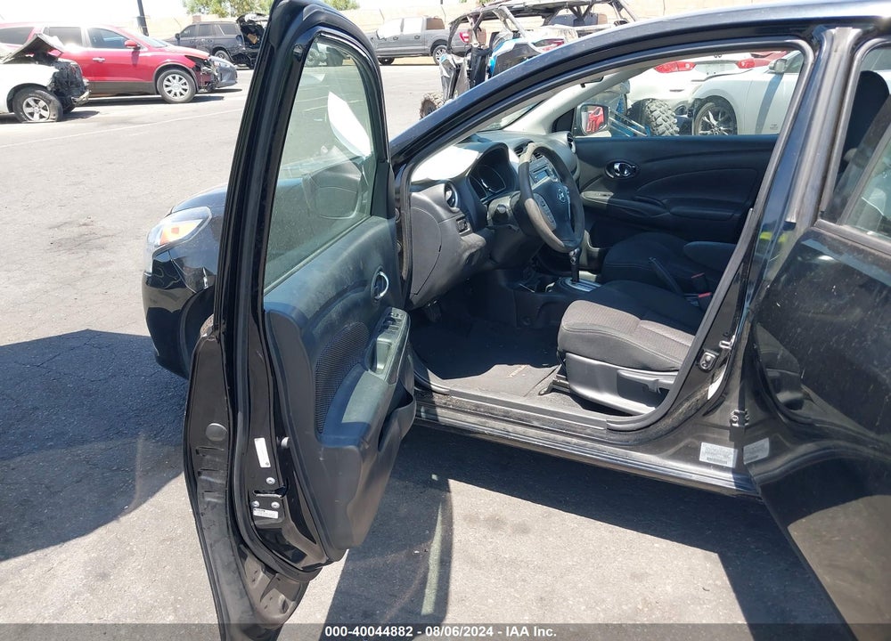 2017 NISSAN VERSA 1.6 SV VIN: 3N1CN7AP0HL862204