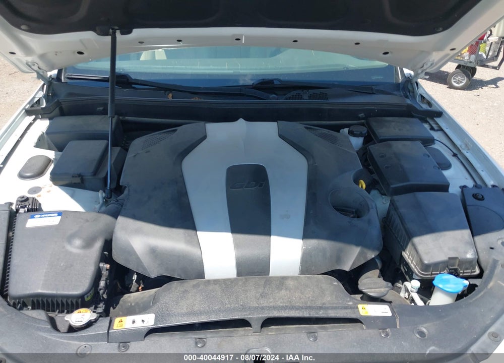 2013 HYUNDAI GENESIS 3.8 VIN: KMHGC4DD0DU210005