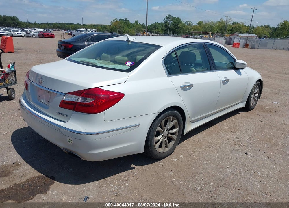 2013 HYUNDAI GENESIS 3.8 VIN: KMHGC4DD0DU210005