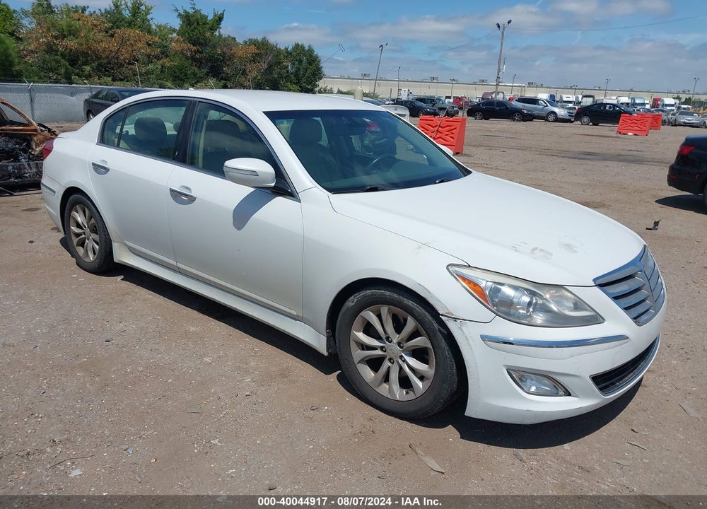 2013 HYUNDAI GENESIS 3.8 VIN: KMHGC4DD0DU210005