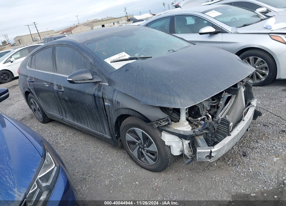 2017 HYUNDAI IONIQ HYBRID SEL VIN: KMHC75LC4HU050038