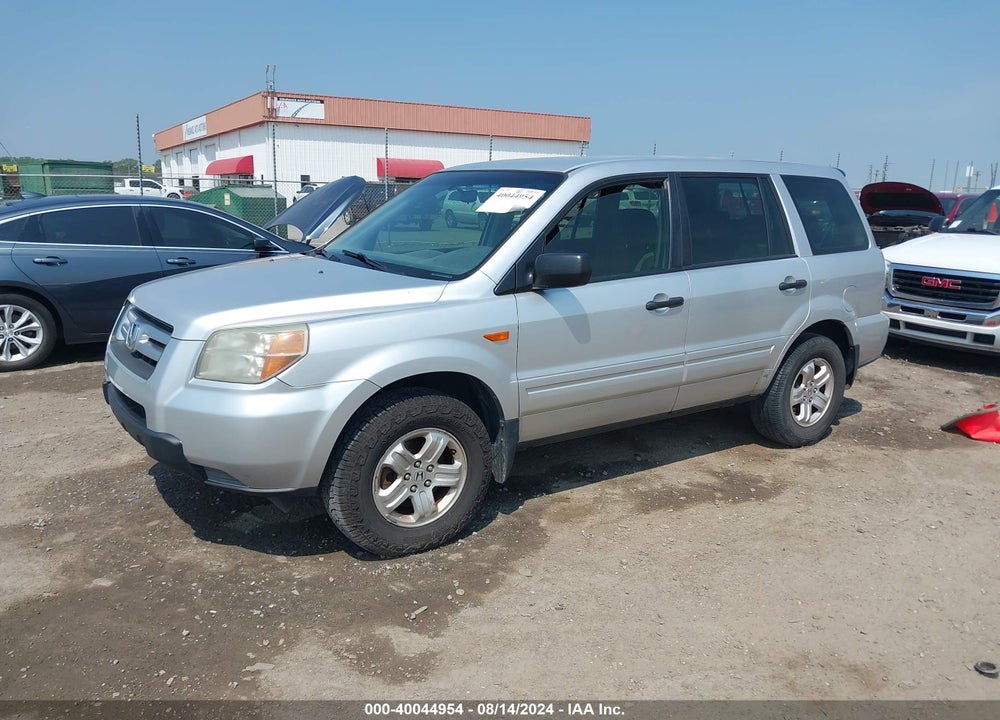 2007 HONDA PILOT LX VIN: 5FNYF28187B035021
