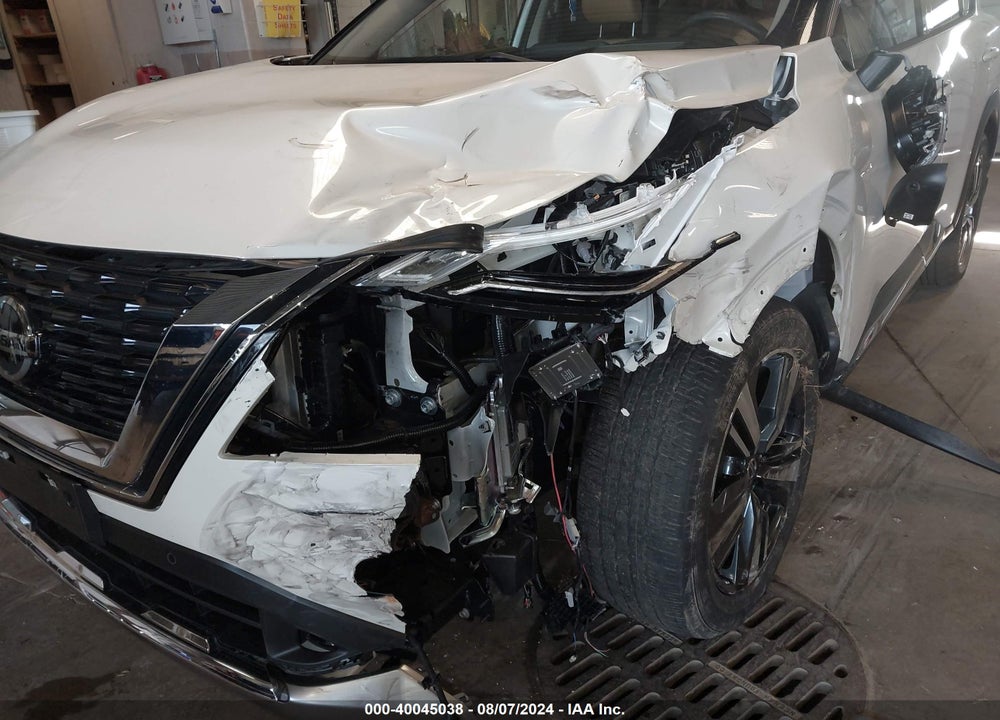 2021 NISSAN ROGUE PLATINUM INTELLIGENT AWD VIN: JN8AT3DD9MW321665