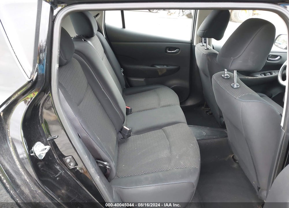 2015 NISSAN LEAF S VIN: 1N4AZ0CP8FC300112