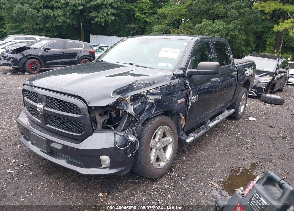 2015 RAM 1500 EXPRESS VIN: 1C6RR7KT2FS550852