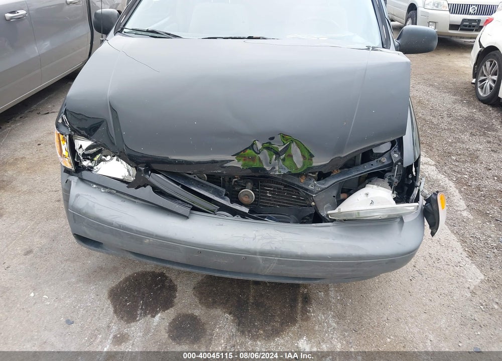 2000 TOYOTA SIENNA VIN: 4T3ZF19C4YU266539