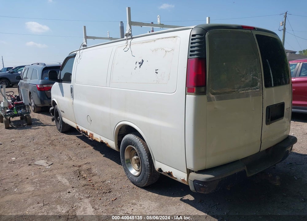 2002 CHEVROLET EXPRESS VIN: 1GCFG15WX21189939