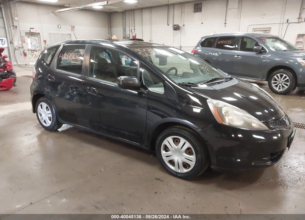 2010 HONDA FIT VIN: JHMGE8H24AS027274