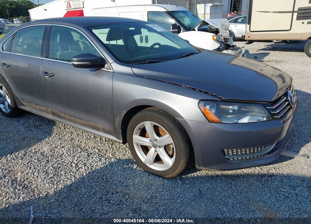 2014 VOLKSWAGEN PASSAT 1.8T SE VIN: 1VWBS7A34EC117202
