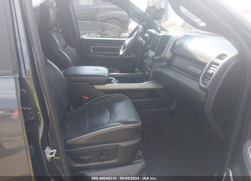 2020 RAM 3500 LAIE  4X4 8' BOX VIN: 3C63RRJL2LG296601