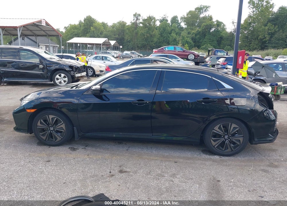 2018 HONDA CIVIC EX VIN: SHHFK7H58JU429823