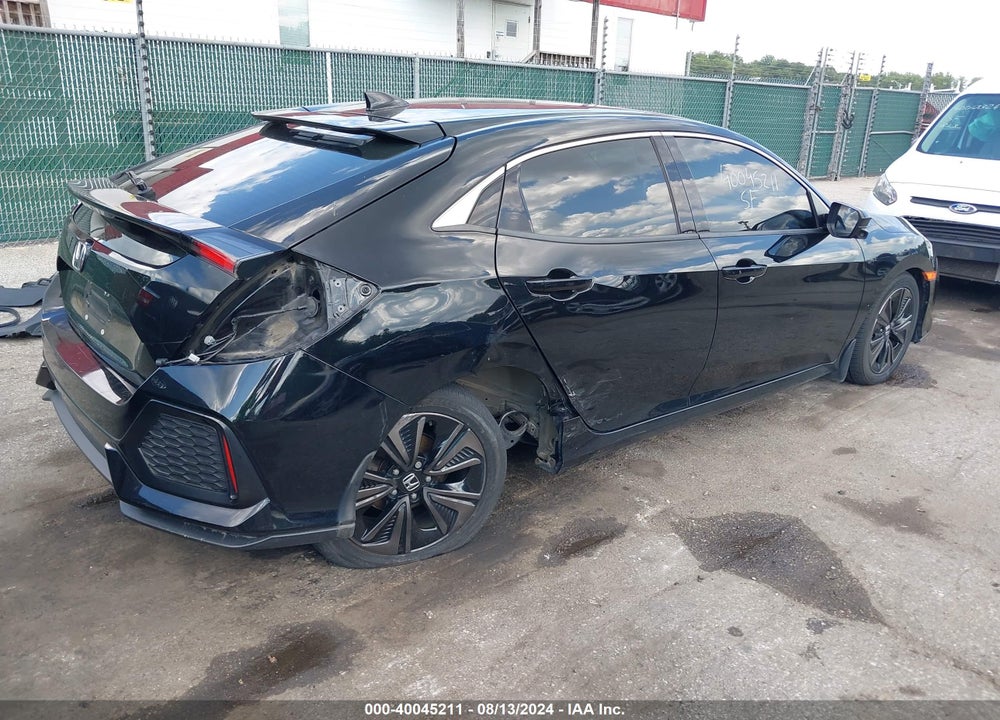 2018 HONDA CIVIC EX VIN: SHHFK7H58JU429823