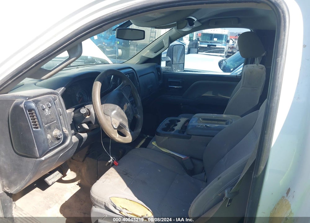 2015 CHEVROLET SILVERADO 3500HD WT VIN: 1GC3KYE86FZ111760