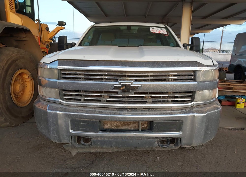 2015 CHEVROLET SILVERADO 3500HD WT VIN: 1GC3KYE86FZ111760