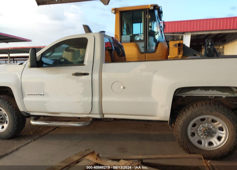 2015 CHEVROLET SILVERADO 3500HD WT VIN: 1GC3KYE86FZ111760