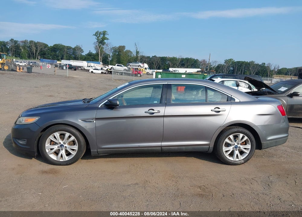 2011 FORD TAURUS VIN: 1FAHP2EW9BG183888