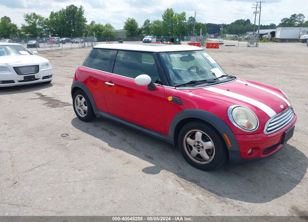 2007 MINI COOPER VIN: WMWMF33597TT50130