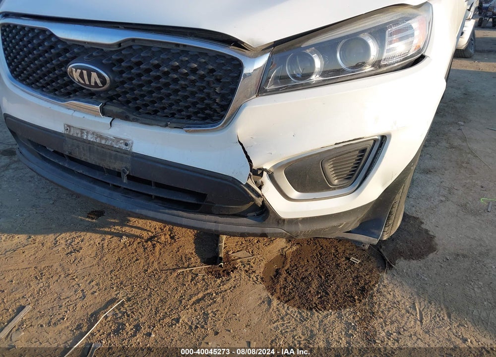 2016 KIA SORENTO 3.3L LX VIN: 5XYPG4A57GG030449