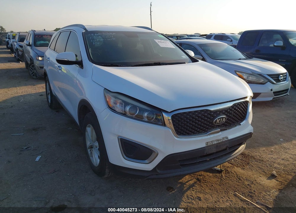 2016 KIA SORENTO 3.3L LX VIN: 5XYPG4A57GG030449