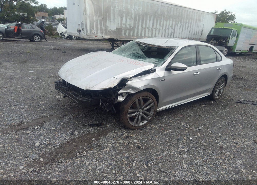 2018 VOLKSWAGEN PASSAT 2.0T R-LINE/2.0T S VIN: 1VWAA7A33JC003426