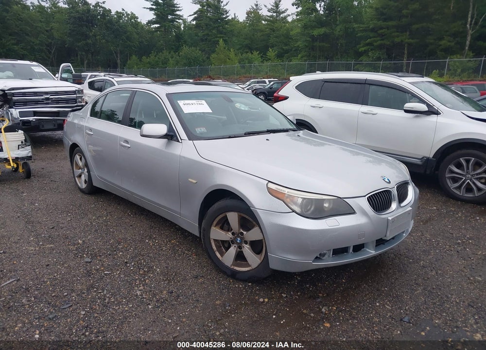 2007 BMW 530XI VIN: WBANF73547CU25537