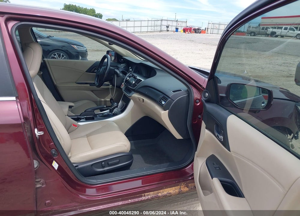 2015 HONDA ACCORD EX-L VIN: 1HGCR2F84FA046771