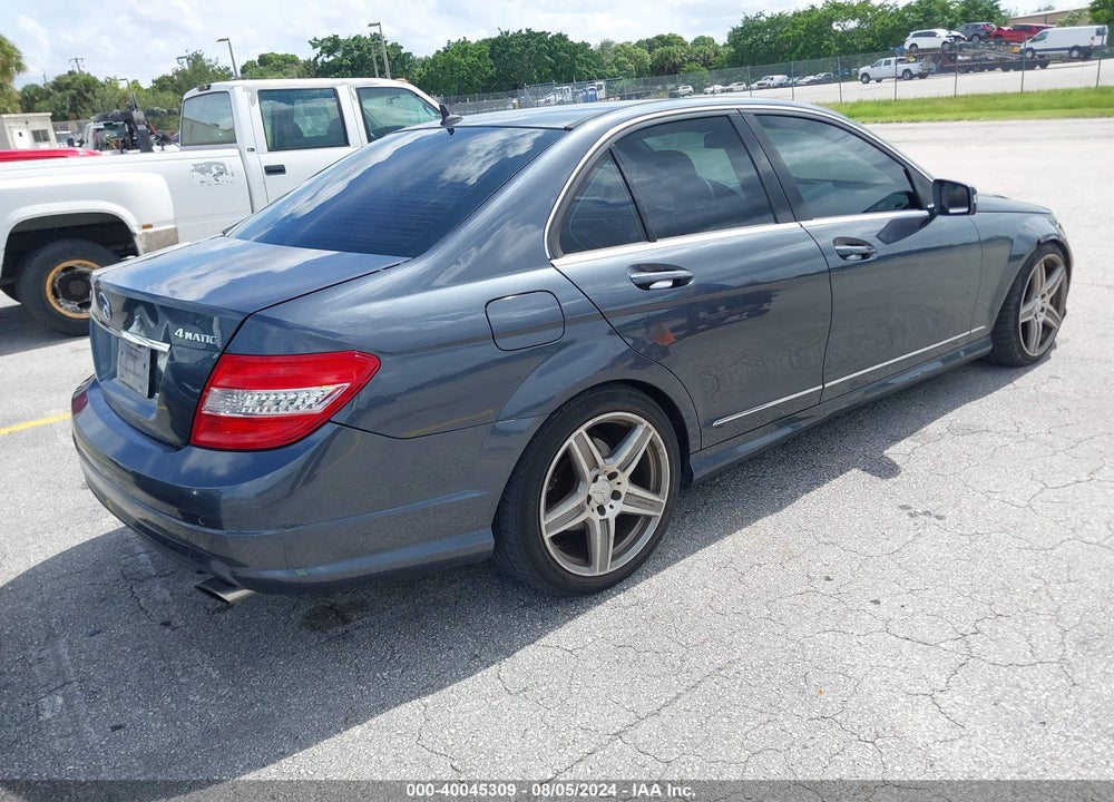 2011 MERCEDES-BENZ C 300 LUXURY 4MATIC/SPORT 4MATIC VIN: WDDGF8BB6BA524766