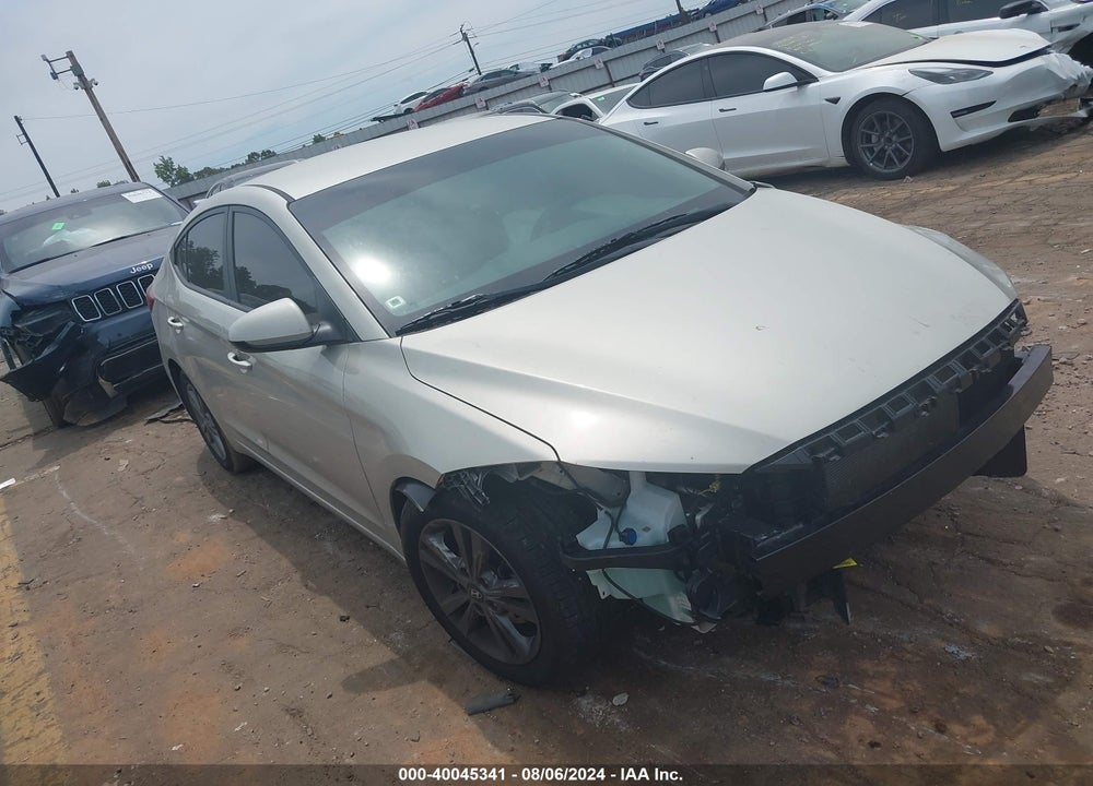 2018 HYUNDAI ELANTRA SEL VIN: 5NPD84LF4JH362144