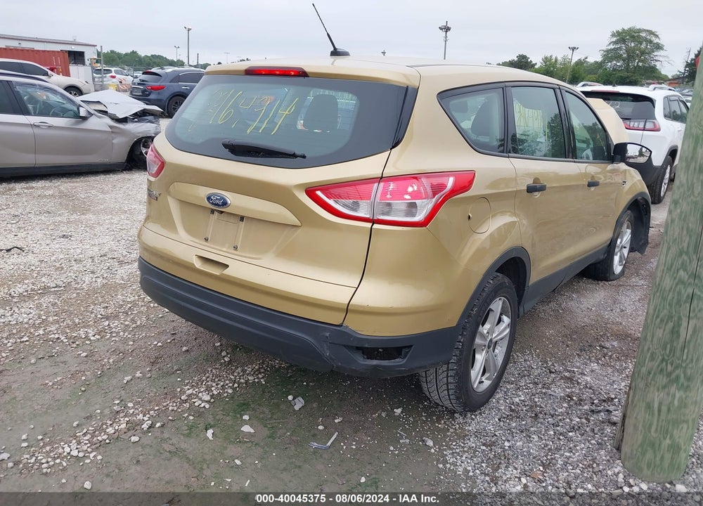 2015 FORD ESCAPE S VIN: 1FMCU0F74FUB46324