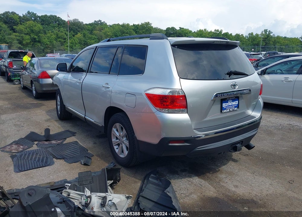 2011 TOYOTA HIGHLANDER SE V6 VIN: 5TDBK3EH5BS064781
