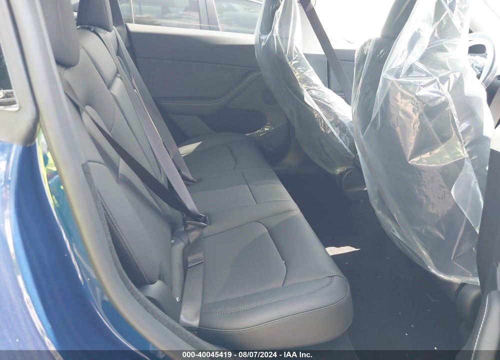 2024 TESLA MODEL Y LONG RANGE DUAL MOTOR ALL-WHEEL DRIVE VIN: 7SAYGDEEXRA274976