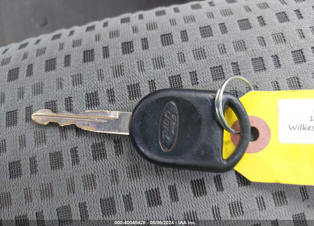 2007 FORD FOCUS S/SE/SES VIN: 1FAHP34N77W161562