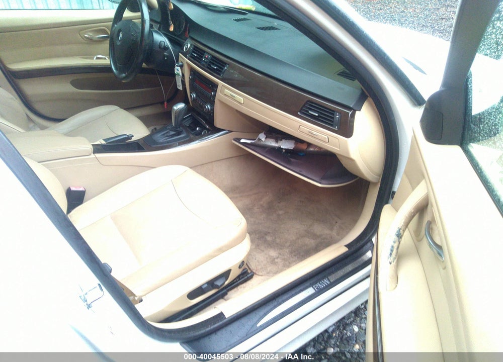 2009 BMW 328I VIN: WBAPH57549NL80009