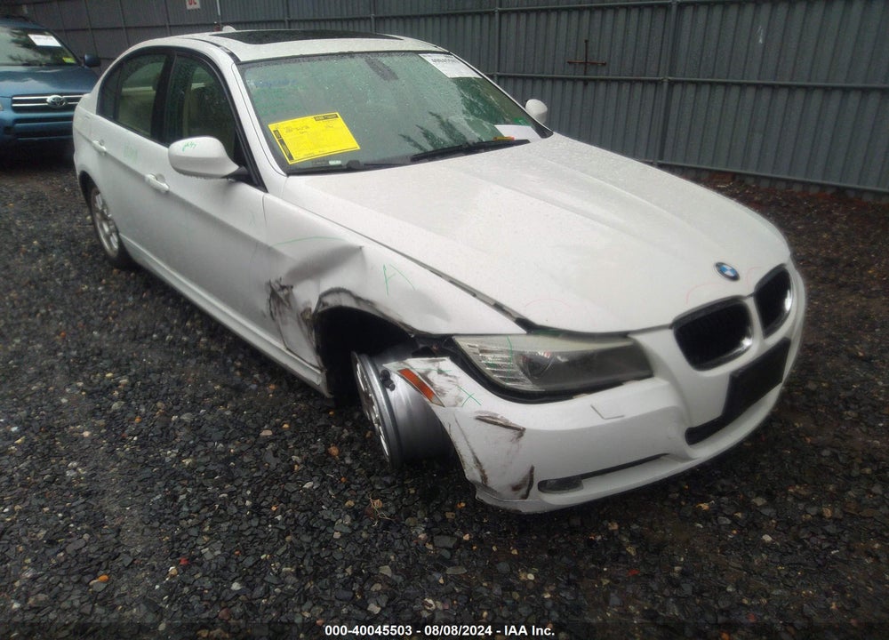 2009 BMW 328I VIN: WBAPH57549NL80009