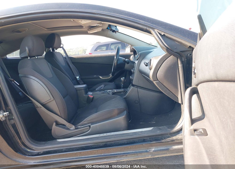 2008 PONTIAC G6 GT VIN: 1G2ZH17N084190415