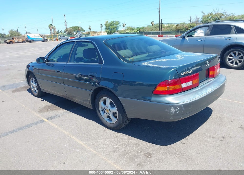 1998 LEXUS ES 300 VIN: JT8BF28G4W0099966