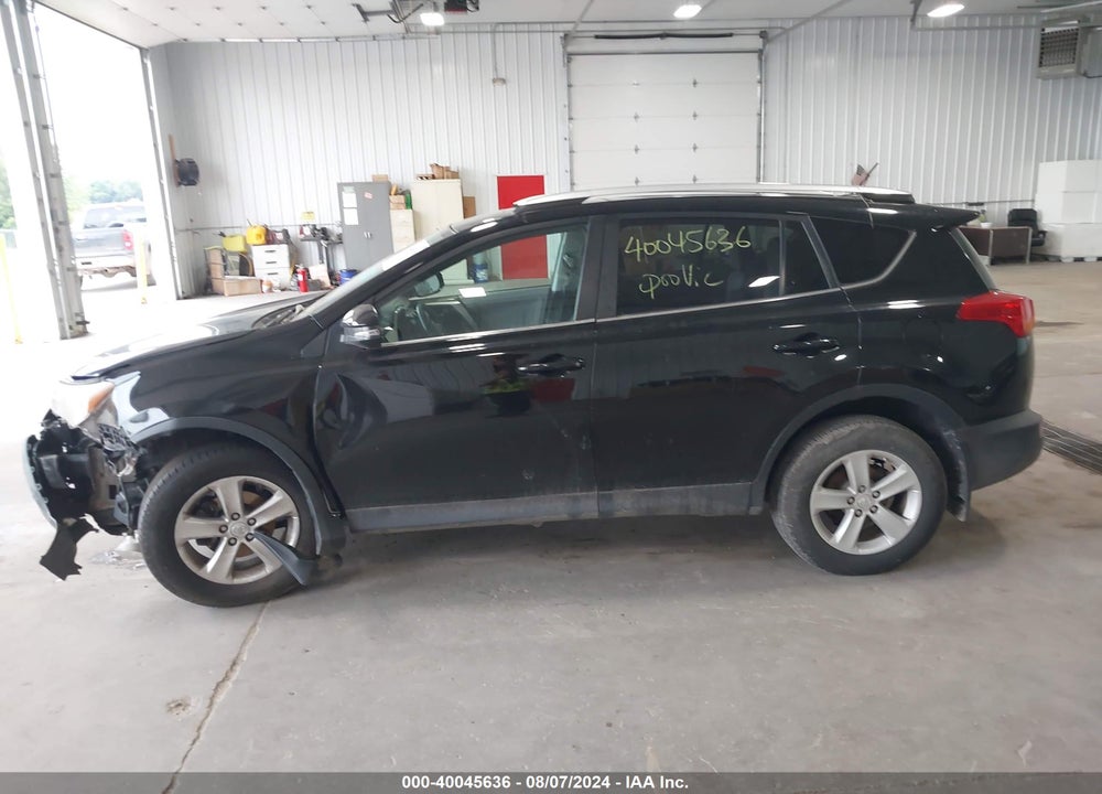 2013 TOYOTA RAV4 XLE VIN: 2T3RFREVXDW006078