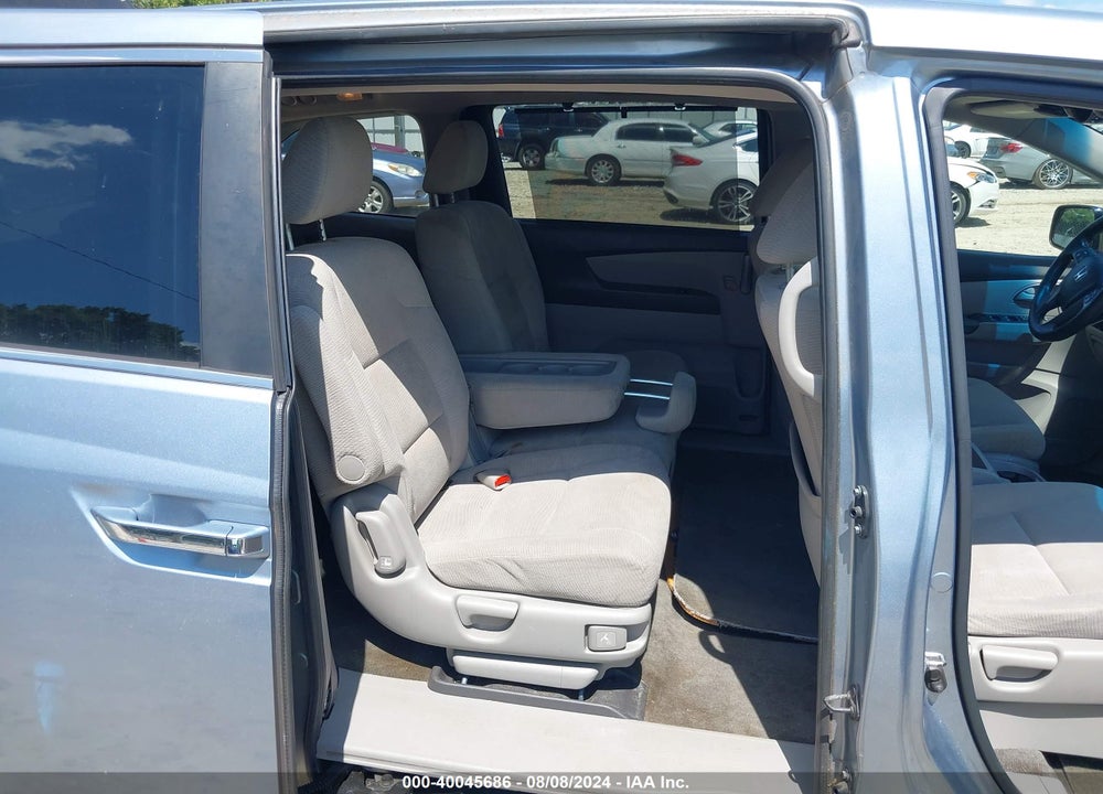 2011 HONDA ODYSSEY EX VIN: 5FNRL5H4XBB037855