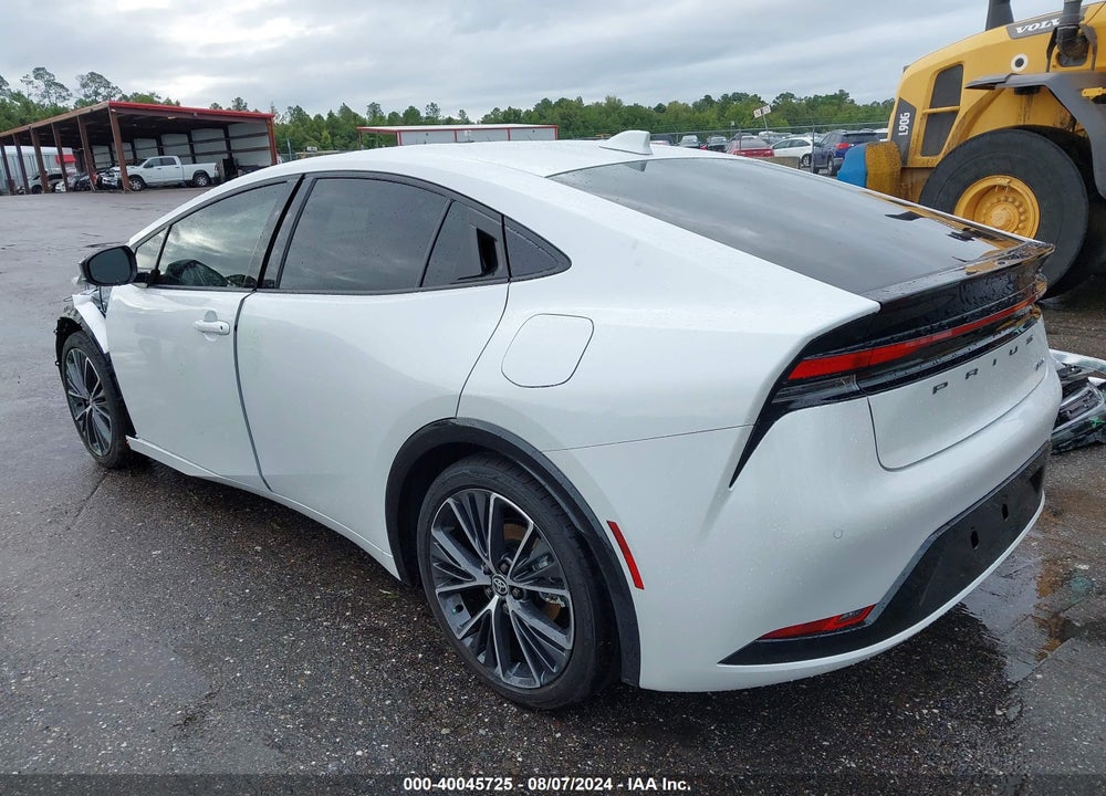 2024 TOYOTA PRIUS XLE VIN: JTDACAAU1R3025195