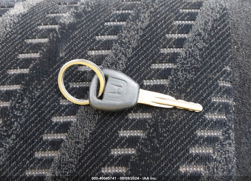 1998 HONDA PRELUDE VIN: JHMBB6242WC010749