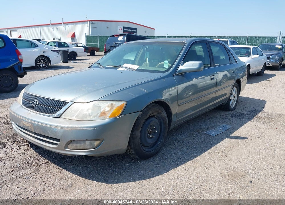 2000 TOYOTA AVALON XLS VIN: 4T1BF28B3YU048147