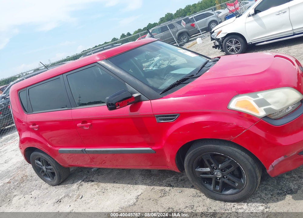 2011 KIA SOUL VIN: KNDJT2A27B7196102