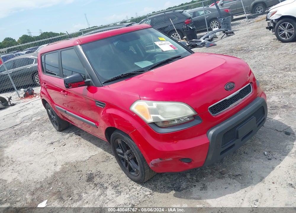 2011 KIA SOUL VIN: KNDJT2A27B7196102